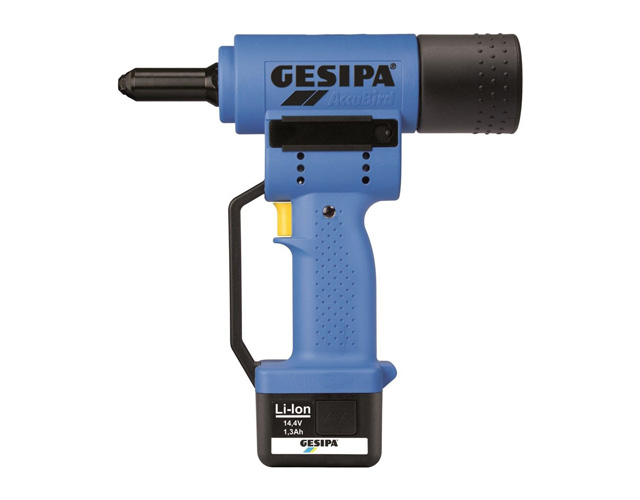 Blindklinknagel- en moertangen